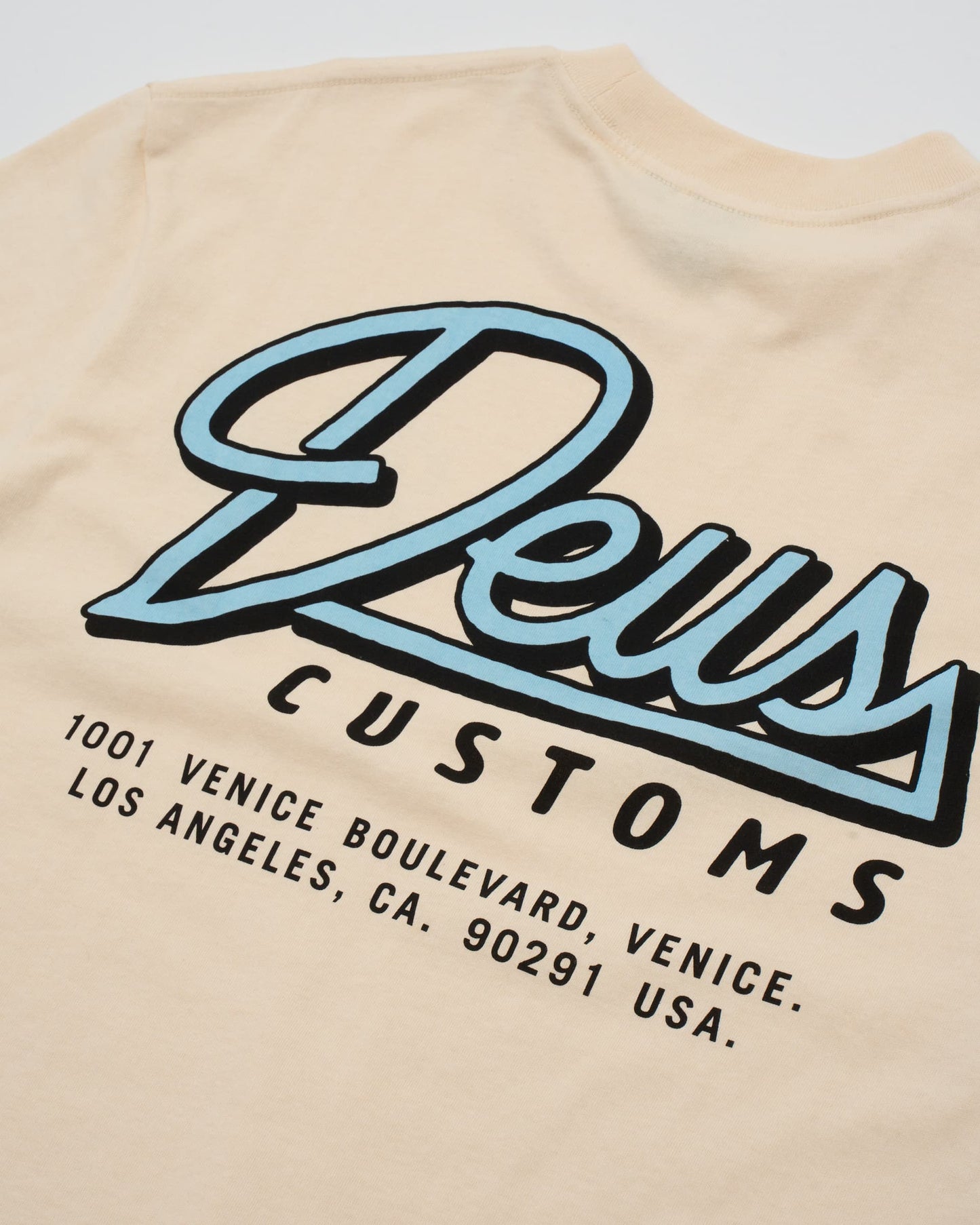 DEUS EX MACHINA CONDUIT TEE - DIRTY WHITE