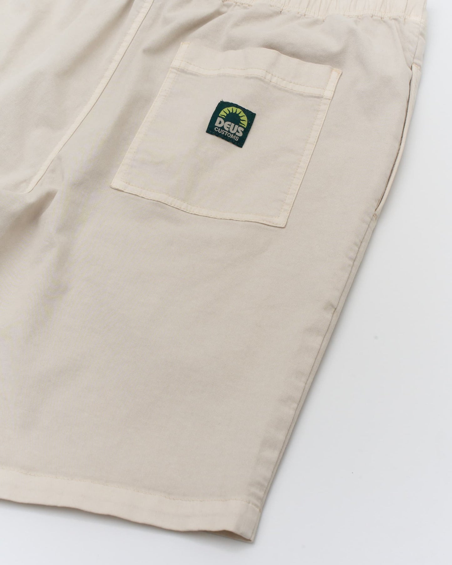 DEUS EX MACHINA INFINITY BEACH SHORT - DIRTY WHITE