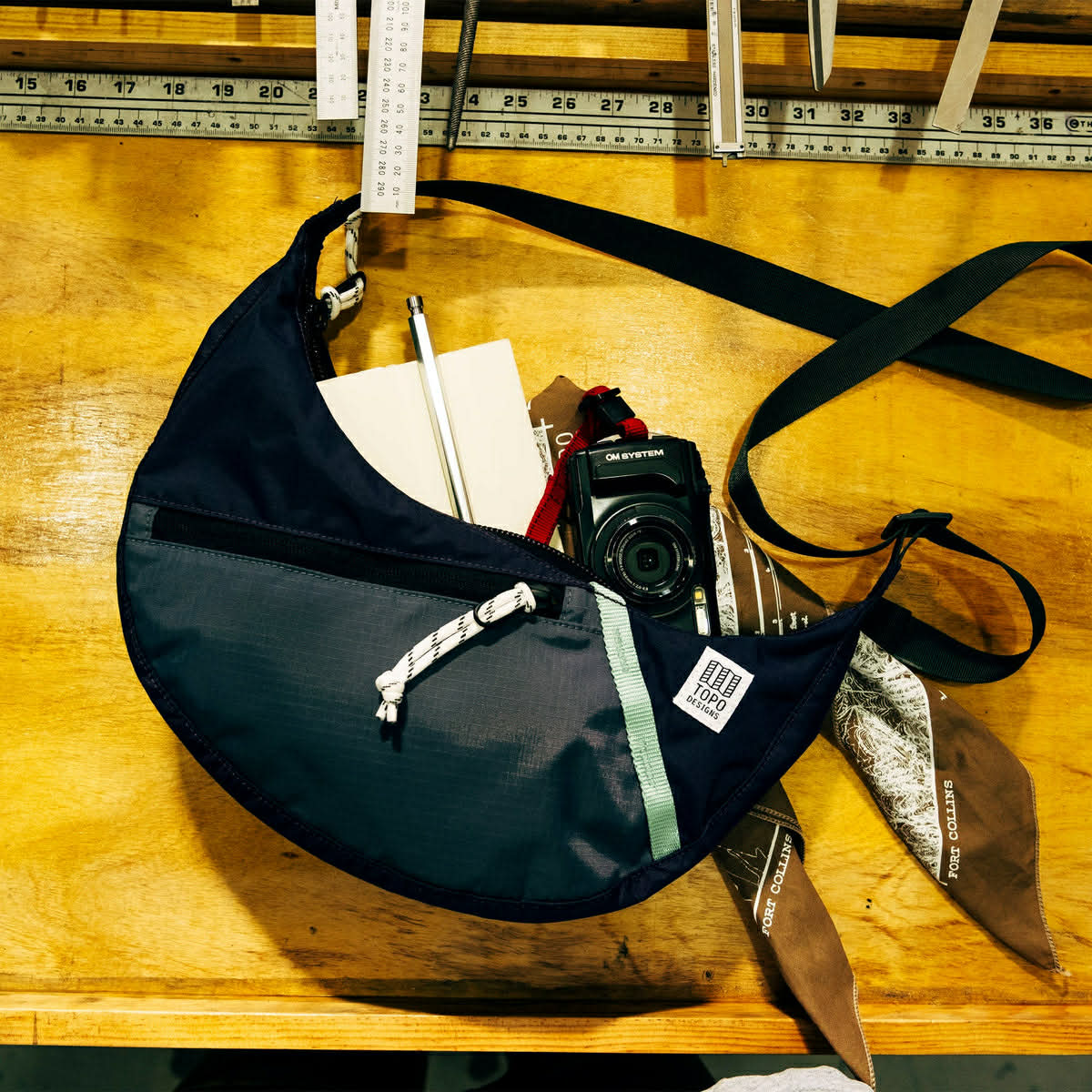 TOPO DESIGNS MOONLIGHT CROSSBODY BAG 4L - NIGHTSHADE / SLATE