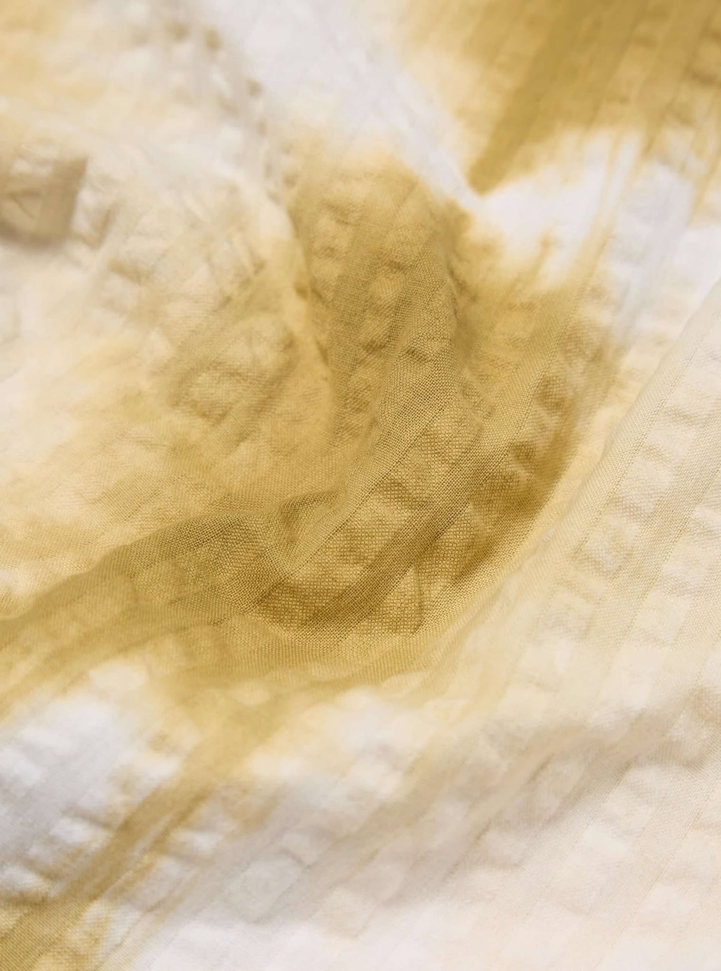 UNIVERSAL WORKS CAMPER SHIRT TIE N DYE SEERSUCKER - KHAKI