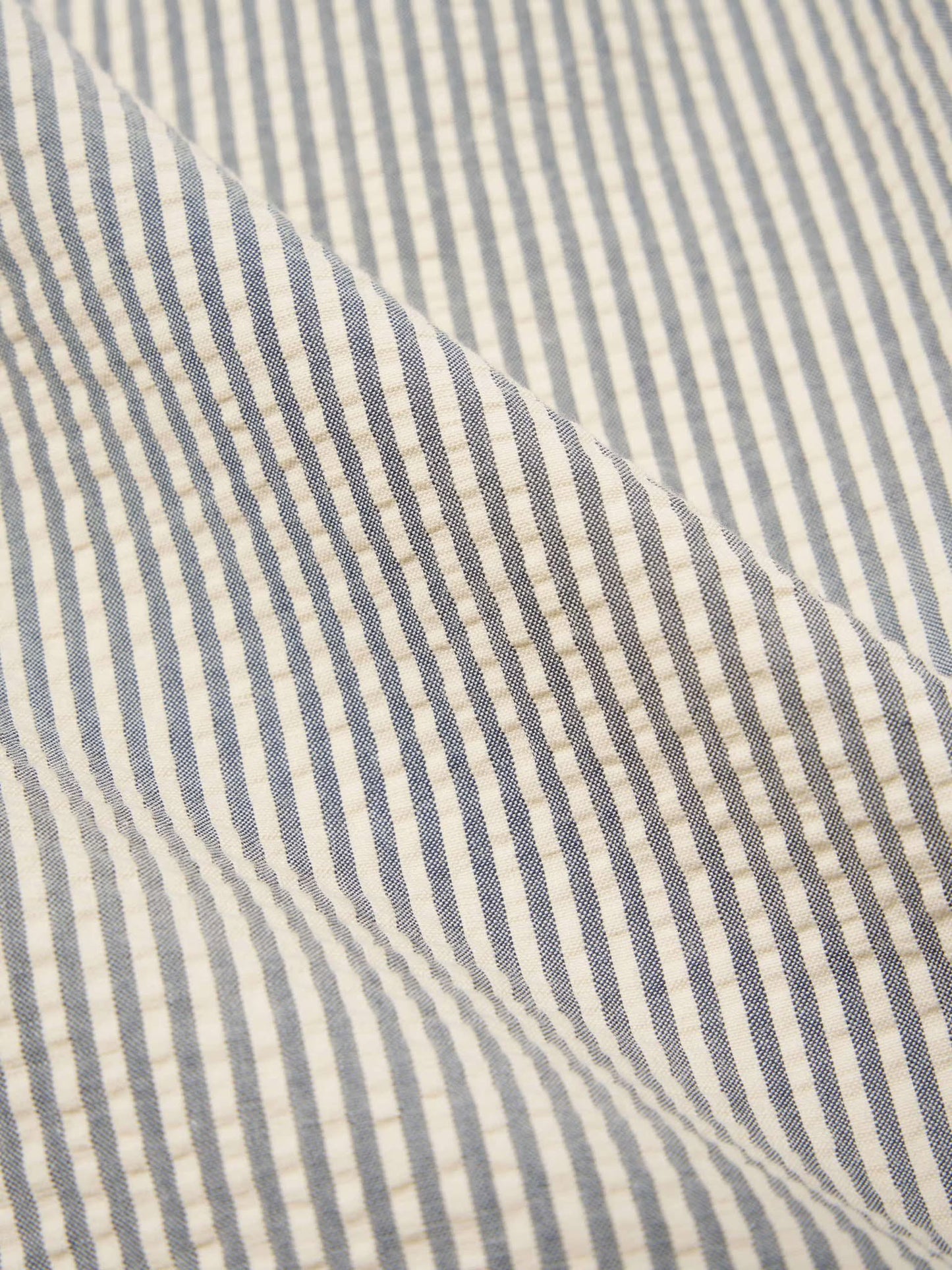 UNIVERSAL WORKS PLEATED TRACK SHORT DERBY STRIPE - GREY