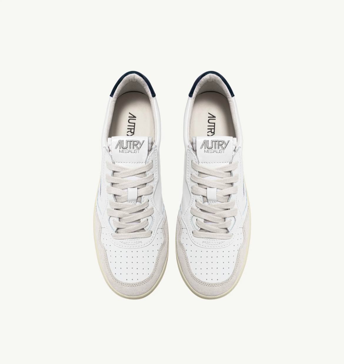 AUTRY MEDALIST LOW LEATHER SUEDE - WHITE / BLUE
