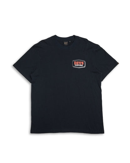 DEUS EX MACHINA BUCKLE UP TEE - BLACK