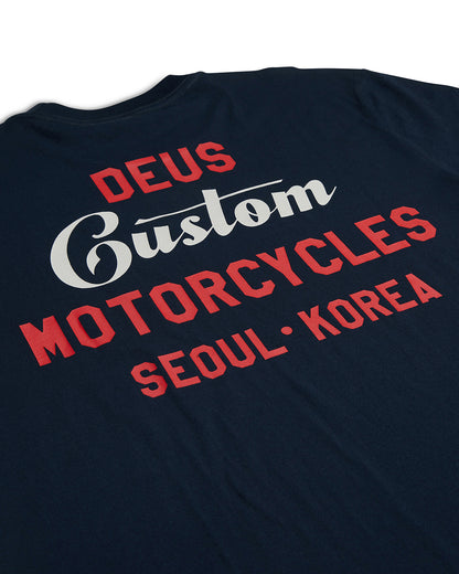 DEUS EX MACHINA TIME TAKER TEE - NAVY