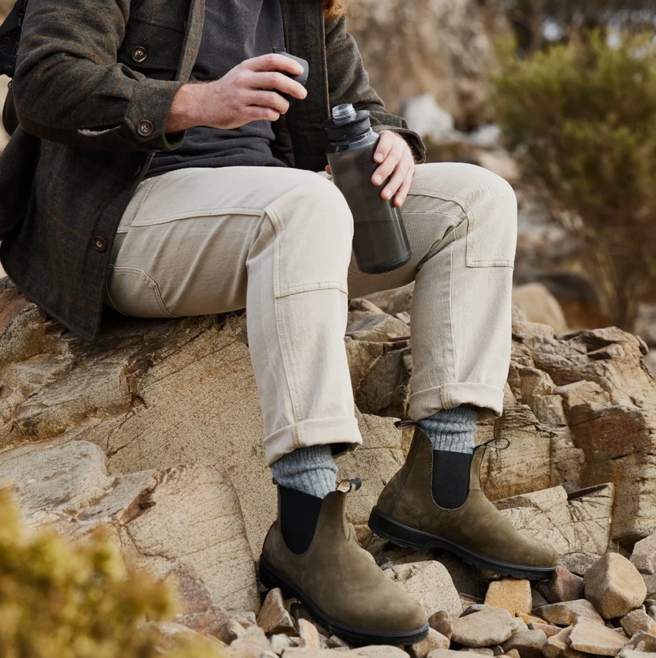 BLUNDSTONE CLASSIC CHELSEA BOOTS 2542 - FOREST NUBUCK