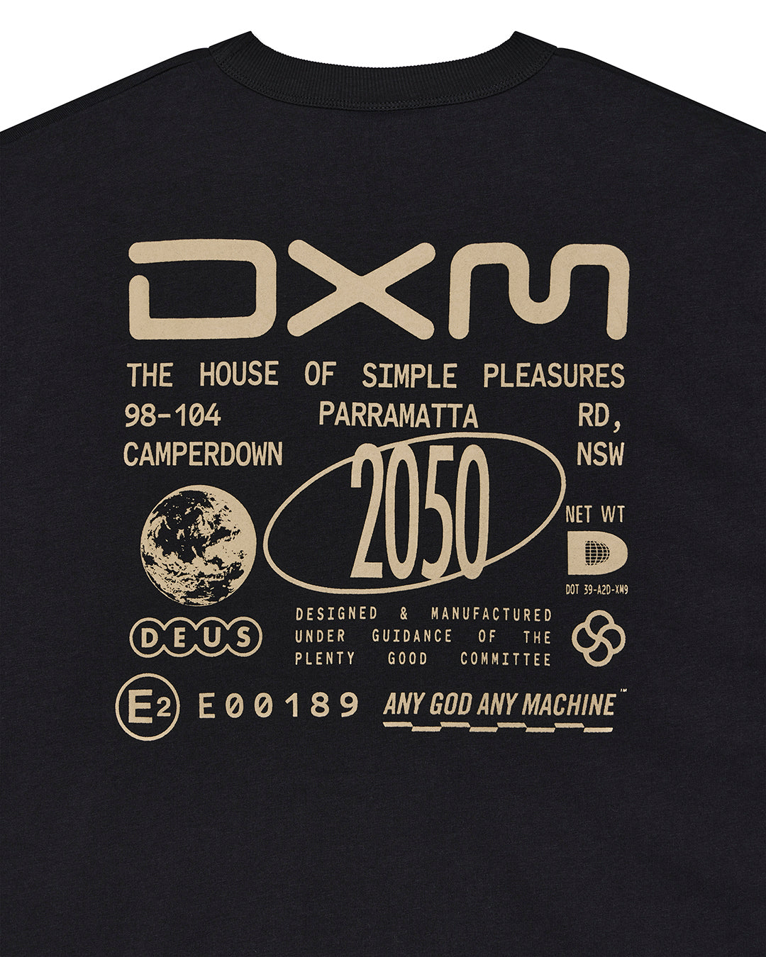 DEUS EX MACHINA COMMITEE TEE - BLACK