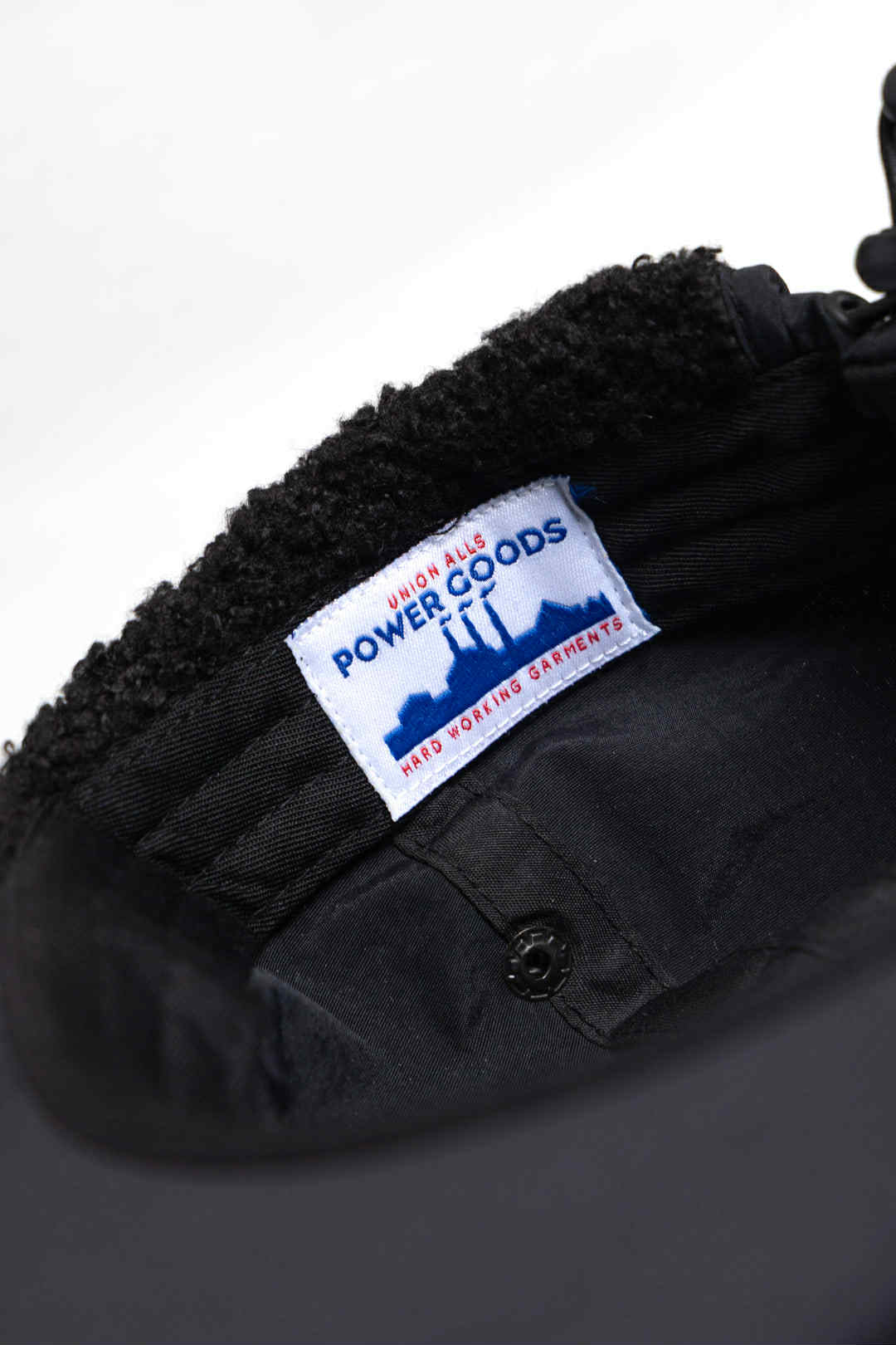 SERVICE WORKS SCRIPT TRAPPER CAP - BLACK