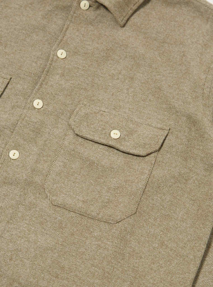 UNIVERSAL WORKS L/S UTILITY SHIRT ALASKA COTTON - OLIVE