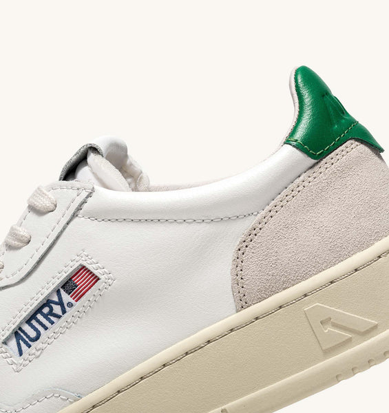 AUTRY MEDALIST LOW LEATHER SUEDE - WHITE / AMAZON