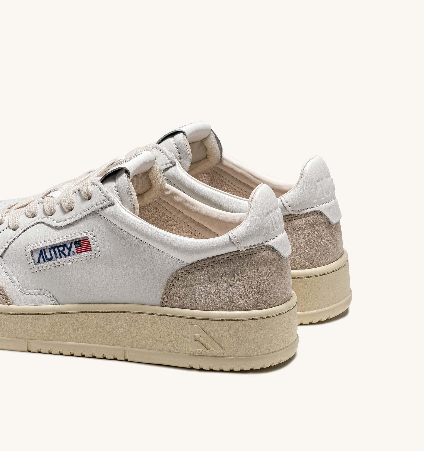 AUTRY MEDALIST LOW LEATHER SUEDE - WHITE